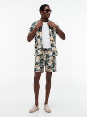 Tommy Hilfiger Blue Dover Floral Shorts - Image 3 of 7