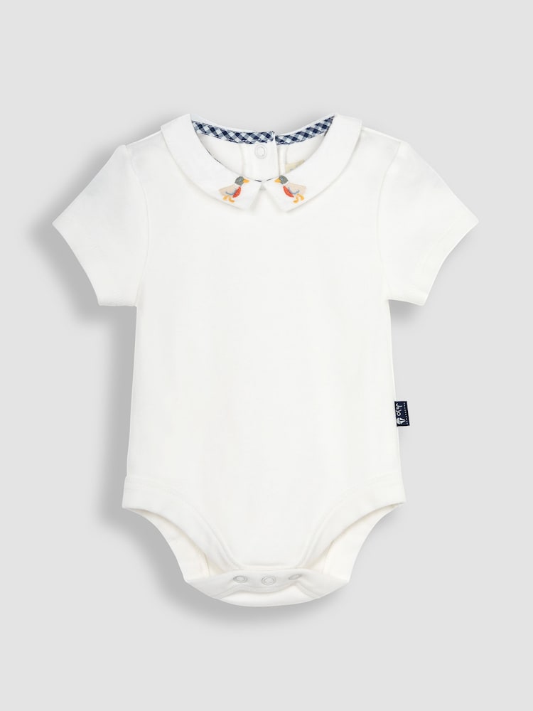 Ecru/Ente - JoJo Maman Bébé Bestickter Body mit Kragen - Bild 1 von 2 Ecru/Ente - JoJo Maman Bébé Bestickter Body mit Kragen - Bild 1 von 2