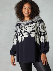 Live Unlimited Border Print Relaxed Blouse - Bild 2 von 5