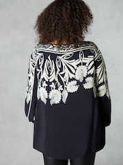 Live Unlimited Border Print Relaxed Blouse - Bild 3 von 5