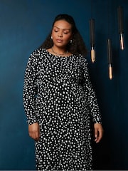 Live Unlimited Black Curve Mono Spot Print Jersey Empire Seam Midi Dress - Image 4 of 7