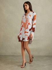 Reiss Cream/Red Tanya Printed Tie Neck Mini Dress - Image 4 of 6
