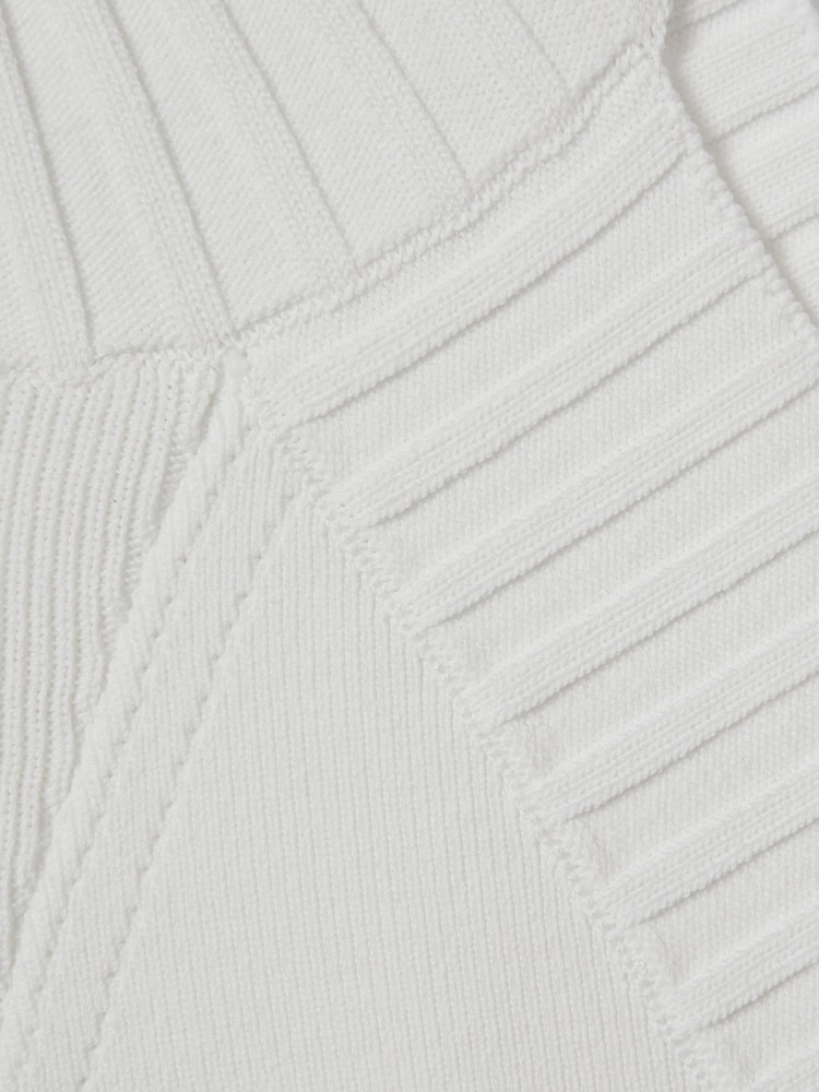 Florere Knitted Halter Neck Vest - Image 5 of 5