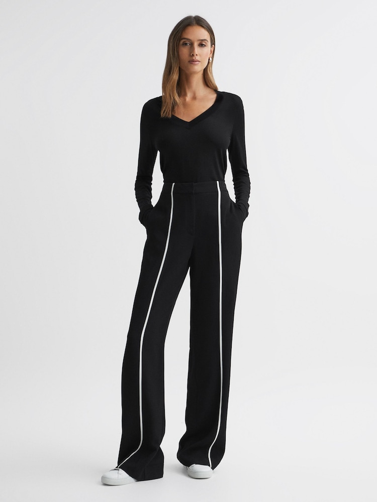 Reiss Black Brady Jersey V-Neck Top - Image 3 of 6