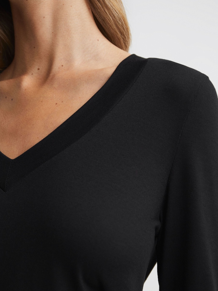 Reiss Black Brady Jersey V-Neck Top - Image 4 of 6