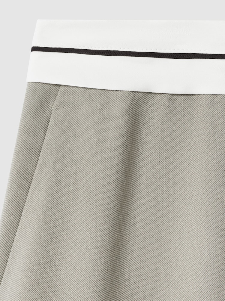 Reiss Green Whitley Contrast Waistband Wide Leg Suit Trousers - Image 6 of 6