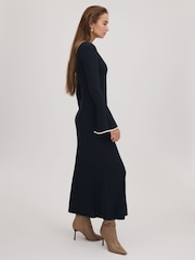 Florere Fitted Fluted Cuff Midi Dress - Image 4 of 7