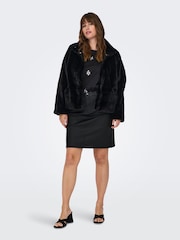 ONLY Curve Black Faux Fur Short Jacket - Image 3 of 6