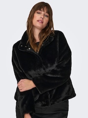 ONLY Curve Black Faux Fur Short Jacket - Image 4 of 6