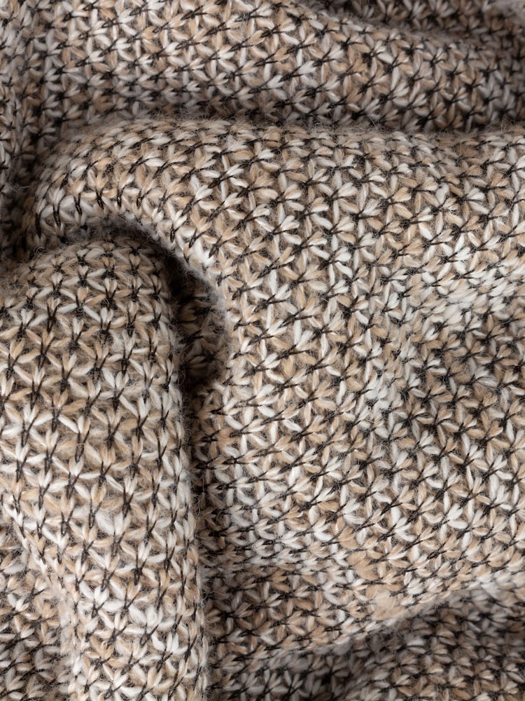 Furn Nurrel Sherpa Knitted Throw - Bild 2 von 2 Furn Nurrel Sherpa Knitted Throw - Bild 2 von 2