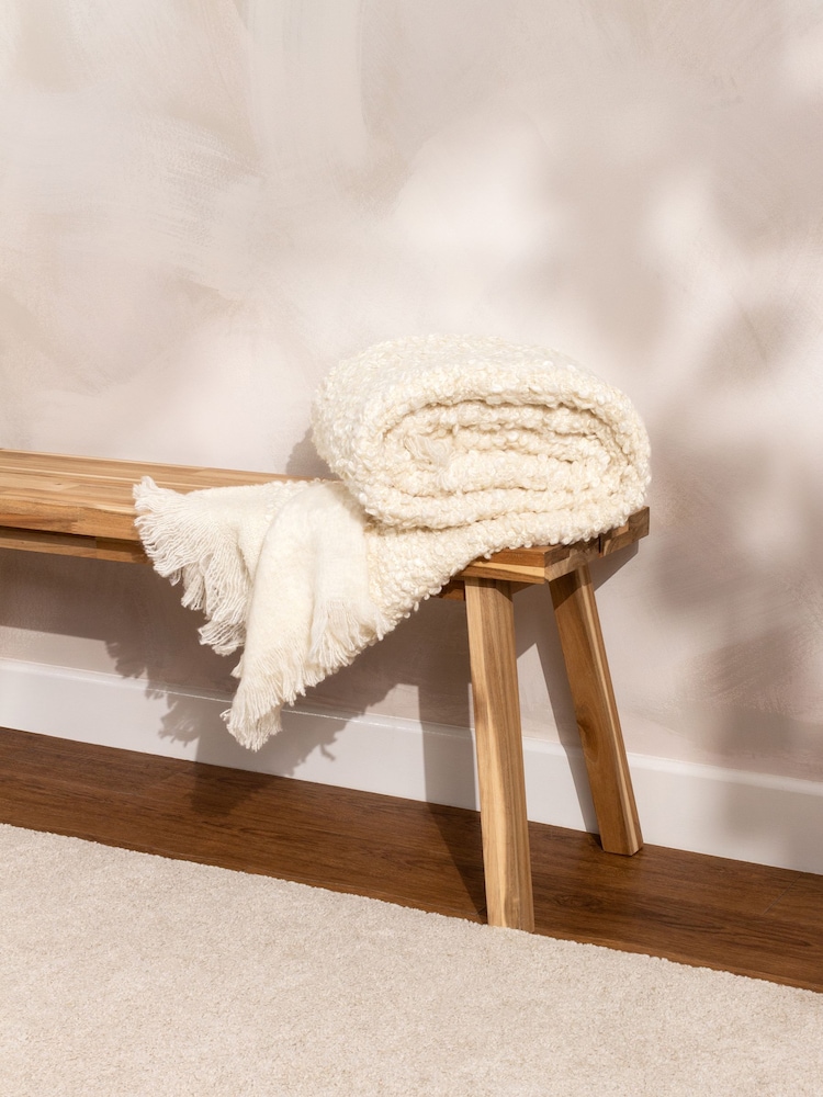 Yard Ecru Beige Ulsmere Boucle Fringed Throw - Image 6 of 6