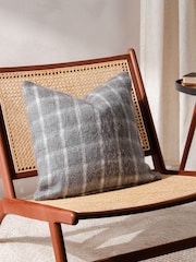de poliéster com estampaYard Yarrow Check Cushion - Imagem 1 de 6