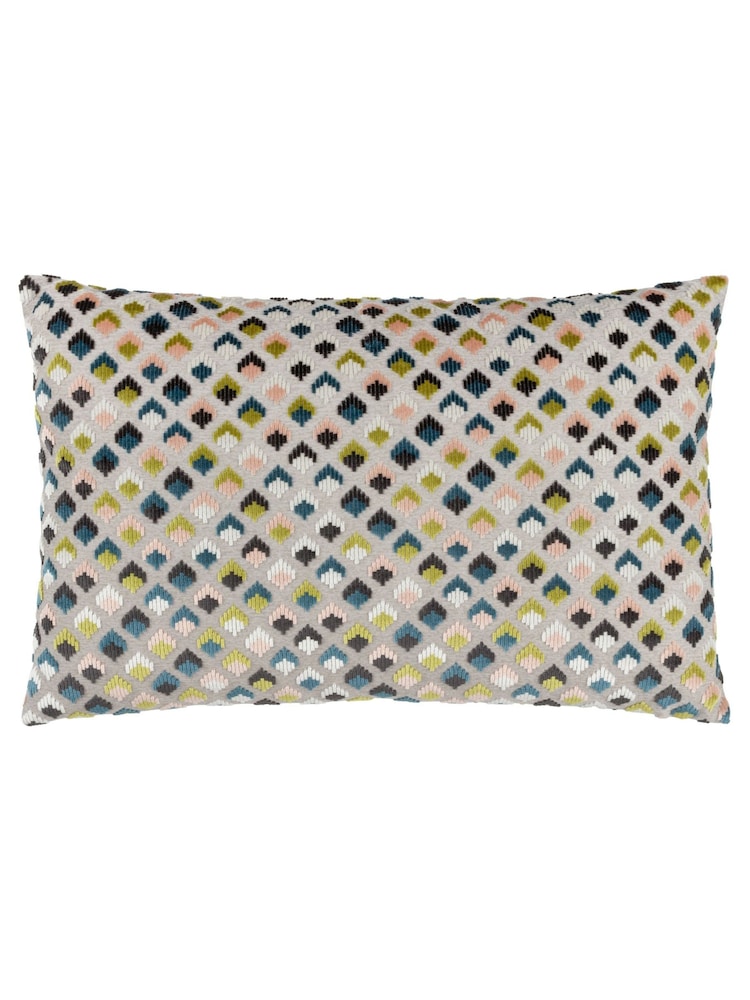 Paoletti 40 x 60cm Lexington Diamond Velvet Jacquard Polyester Filled Cushion - صورة 1 من 5