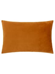 Paoletti 40 x 60cm Lexington Diamond Velvet Jacquard Polyester Filled Cushion - صورة 2 من 5