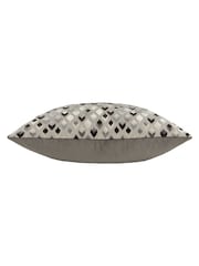 Paoletti 40 x 60cm Lexington Diamond Velvet Jacquard Polyester Filled Cushion - صورة 3 من 5