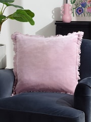 Furn 45 x 45cm Gracie 100% Cotton Velvet Fringed Feather Filled Cushion - Изображение 1 из 5