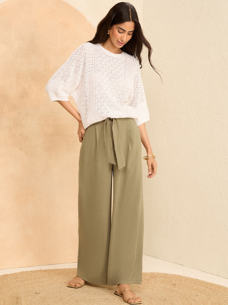 Love & Roses Ivory White Crochet Batwing Knit Top - Image 4 of 4