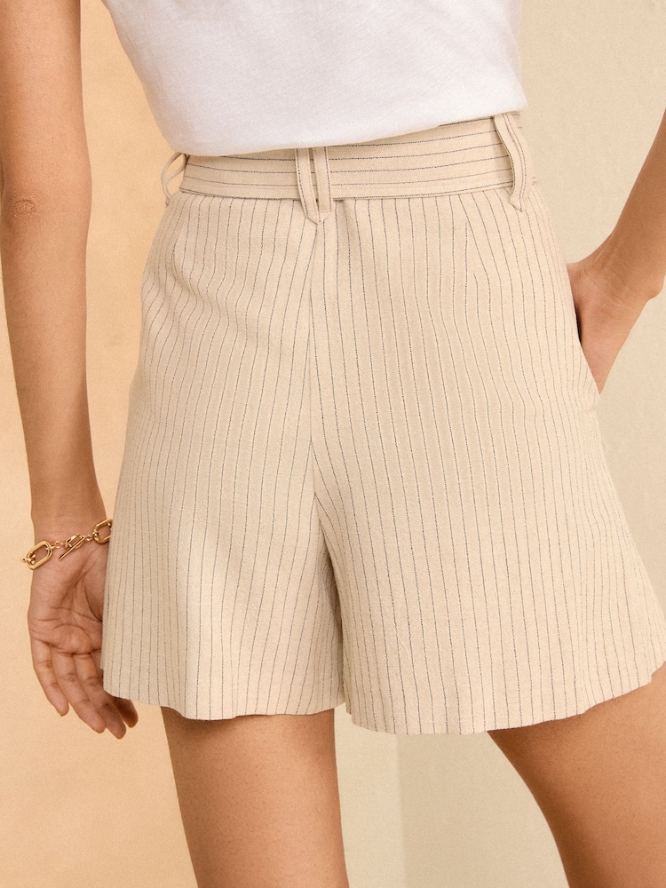 Love & Roses Pinstripe Tailored Pinstripe Belted Shorts With Linen - Image 2 of 4
