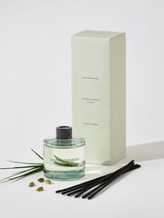 Jasper Conran London Vetiver & Cardamom Fragranced Reed Diffuser - Image 5 of 8