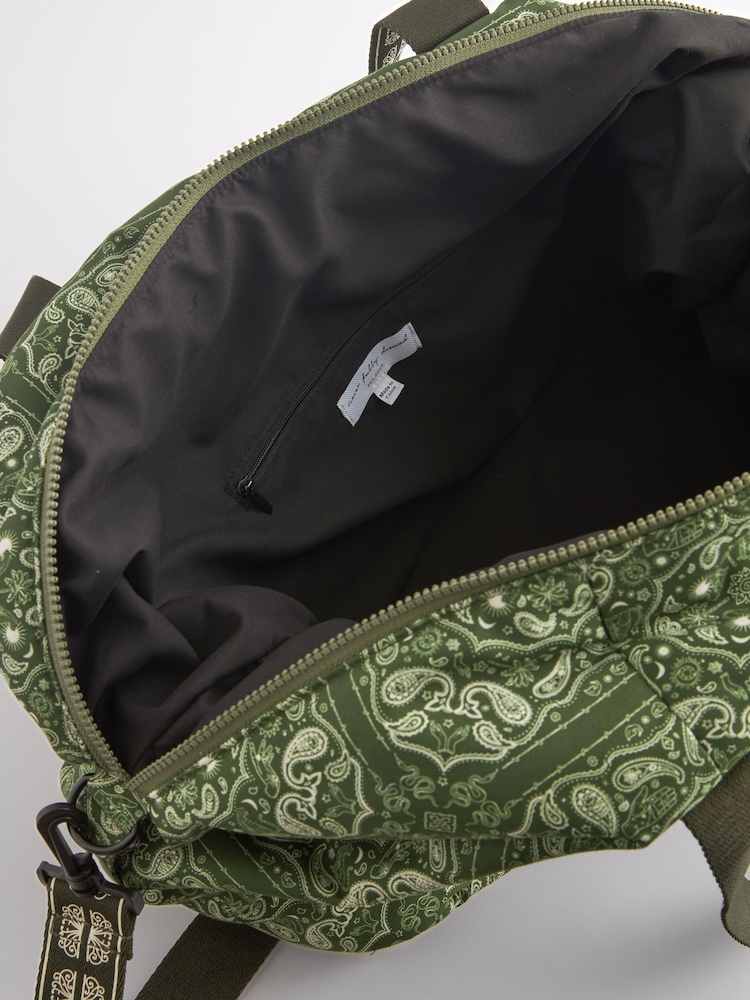 Never Fully Dressed Green Bandana Print Sports Holdall - Image 8 of 8 Never Fully Dressed Green Bandana Print Sports Holdall - Image 8 of 8
