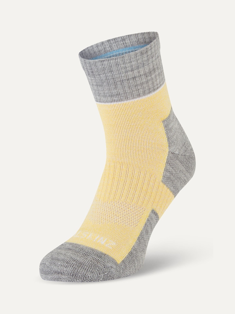 Sealskinz Morston Non-Waterproof Quickdry Ankle Length Socks - Image 1 of 2
