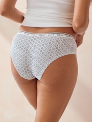 White/Blue Geo Print Short Cotton Rich Logo Knickers 4 Pack - Image 7 of 12
