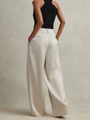 Reiss Champagne Isla Satin Wide Leg Trousers - Image 4 of 5