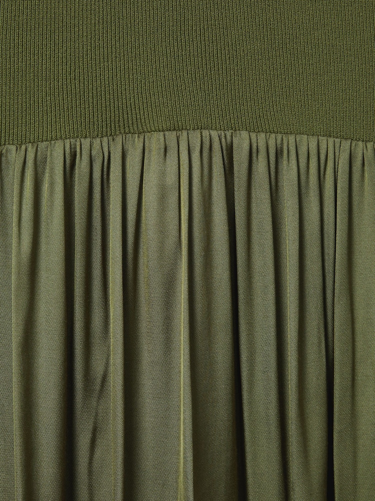 Florere Dropped Waist Midi Dress - Image 7 of 7