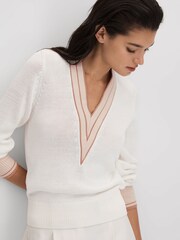 Reiss Light Pink Tor Contrast V-Neck Jumper - Image 4 of 6