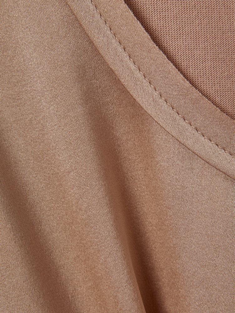 Reiss Bronze Riley Silk Front Vest - Image 6 of 6