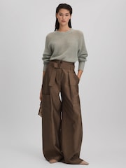 Reiss Sage Mae Oversized Crew Neck Jumper - Image 6 of 7