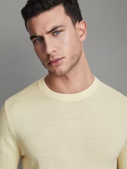 Reiss Buttermilk Yellow Wessex Merino Wool Crew Neck Jumper - Image 4 of 5