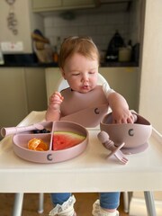 Cheeky Chompers Pink Silicone Baby Weaning Gift Set - Image 5 of 10