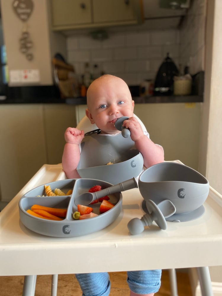 Cheeky Chompers Blue Silicone Baby Weaning Gift Set - Image 2 of 9