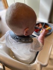 Cheeky Chompers Blue Silicone Baby Weaning Gift Set - Image 5 of 9