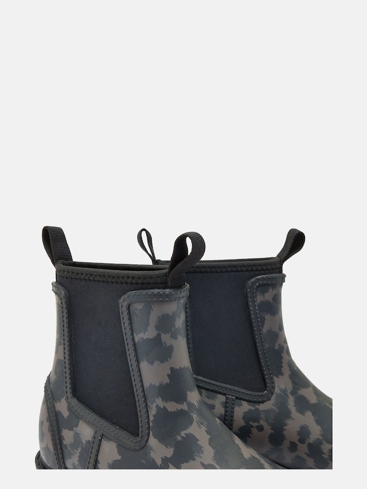 Черный/звериный принт - Joules Oakfield Short Neoprene-Lined Ankle Wellies - Image 6 of 6