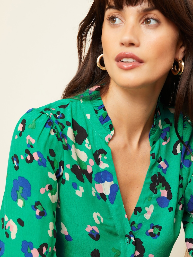 Love & Roses Green Petite Ruffle V Neck 3/4 Sleeve Button Through Blouse - Image 2 of 4