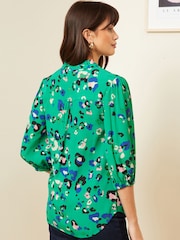 Love & Roses Green Petite Ruffle V Neck 3/4 Sleeve Button Through Blouse - Image 3 of 4
