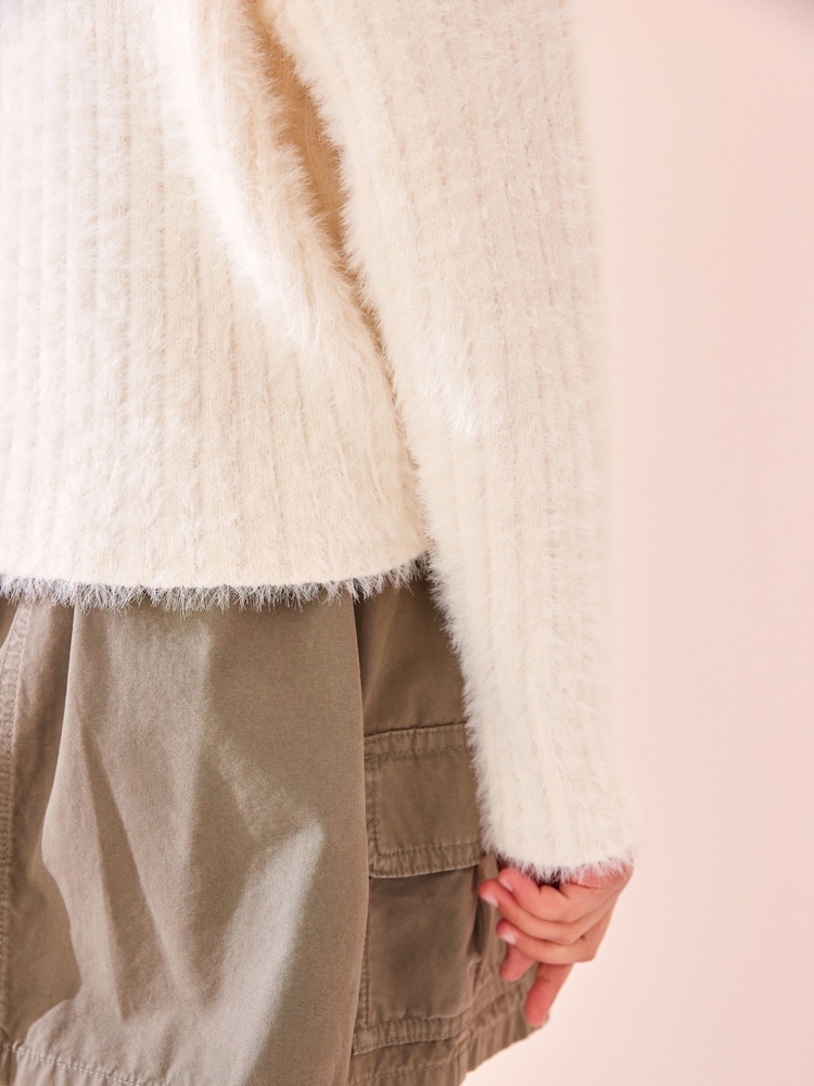 Ecru - Flauschiger Pullover (3—16Jahre) - Bild 4 von 4