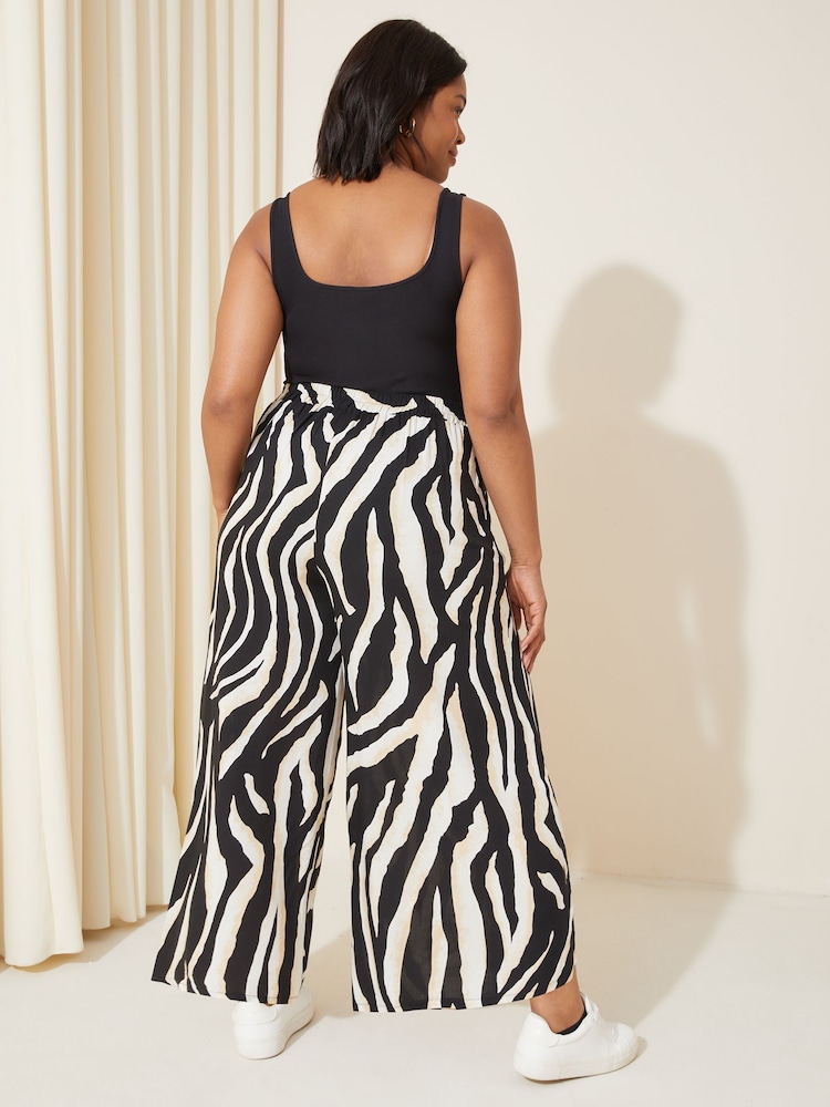 Curves Like These Zebra Black/White Wide Leg Crop Trousers - Image 4 of 4
