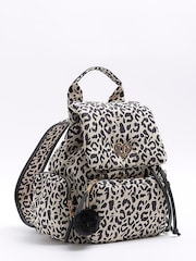 River Island Mädchen Utility-Rucksack aus Nylon mit Leoprint, Beige - Bild 4 von 6