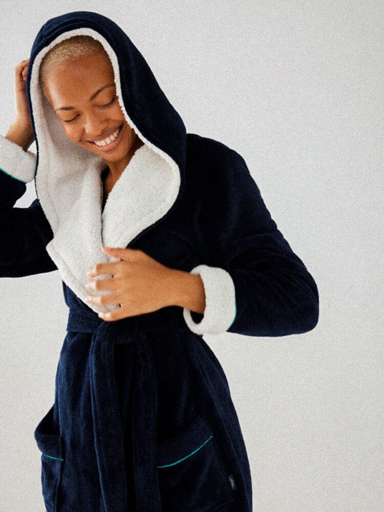 Chelsea Peers Blue Navy Fluffy Dressing Gown - Image 5 of 5