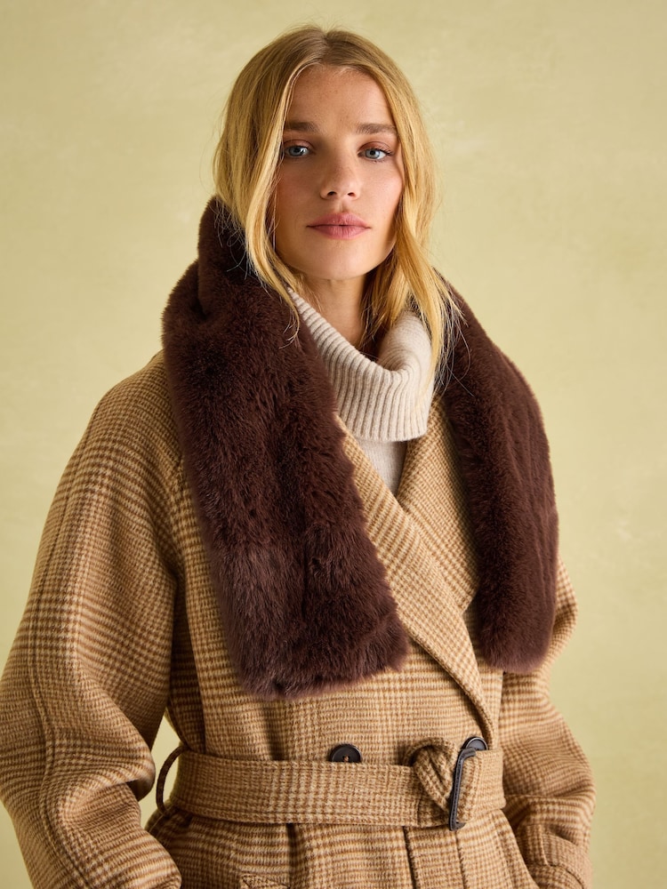 Joules Callcott Chocolate Brown Faux Fur Scarf - Image 2 of 4