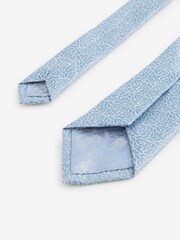 Light Blue Jacquard Leaf Tie And Pocket Square Set - Image 3 of 5