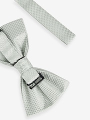 Light Green Textured Silk Bow Tie - Image 4 of 4