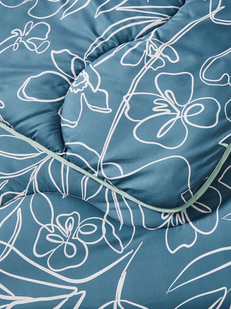 Night Lark Linea Flora 10.5 Tog Coverless Duvet - Image 2 of 2