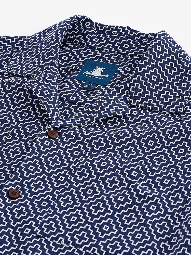 Navy/Blue/White Textured Short Sleeve 100% Cotton Shirt with Cuban Collar - Image 9 of 9
