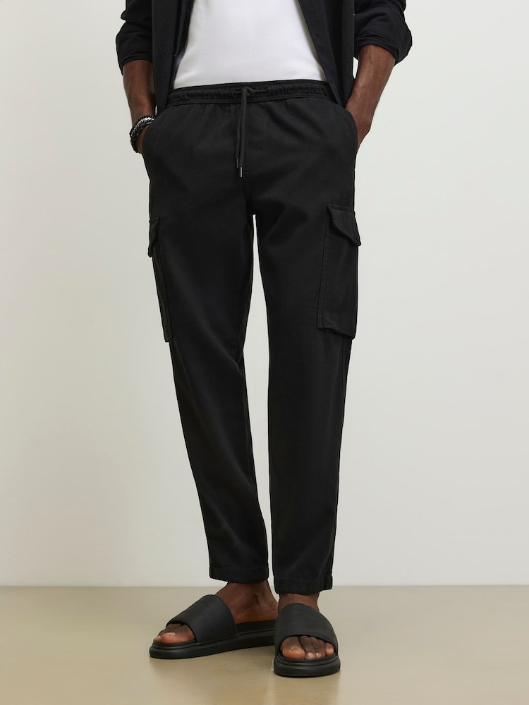 River Island Black Slim Fit Cargo Trousers - Image 2 of 4 River Island Black Slim Fit Cargo Trousers - Image 2 of 4