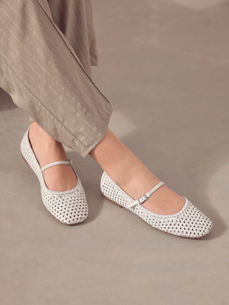 Bela - Usnjeni tkani čevlji Mary Jane Forever Comfort® - Slika 2 iz 4 Bela - Usnjeni tkani čevlji Mary Jane Forever Comfort® - Slika 2 iz 4