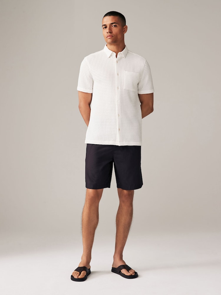 White Waffle Texture Short Sleeve 100% Cotton Shirt - Image 2 of 8